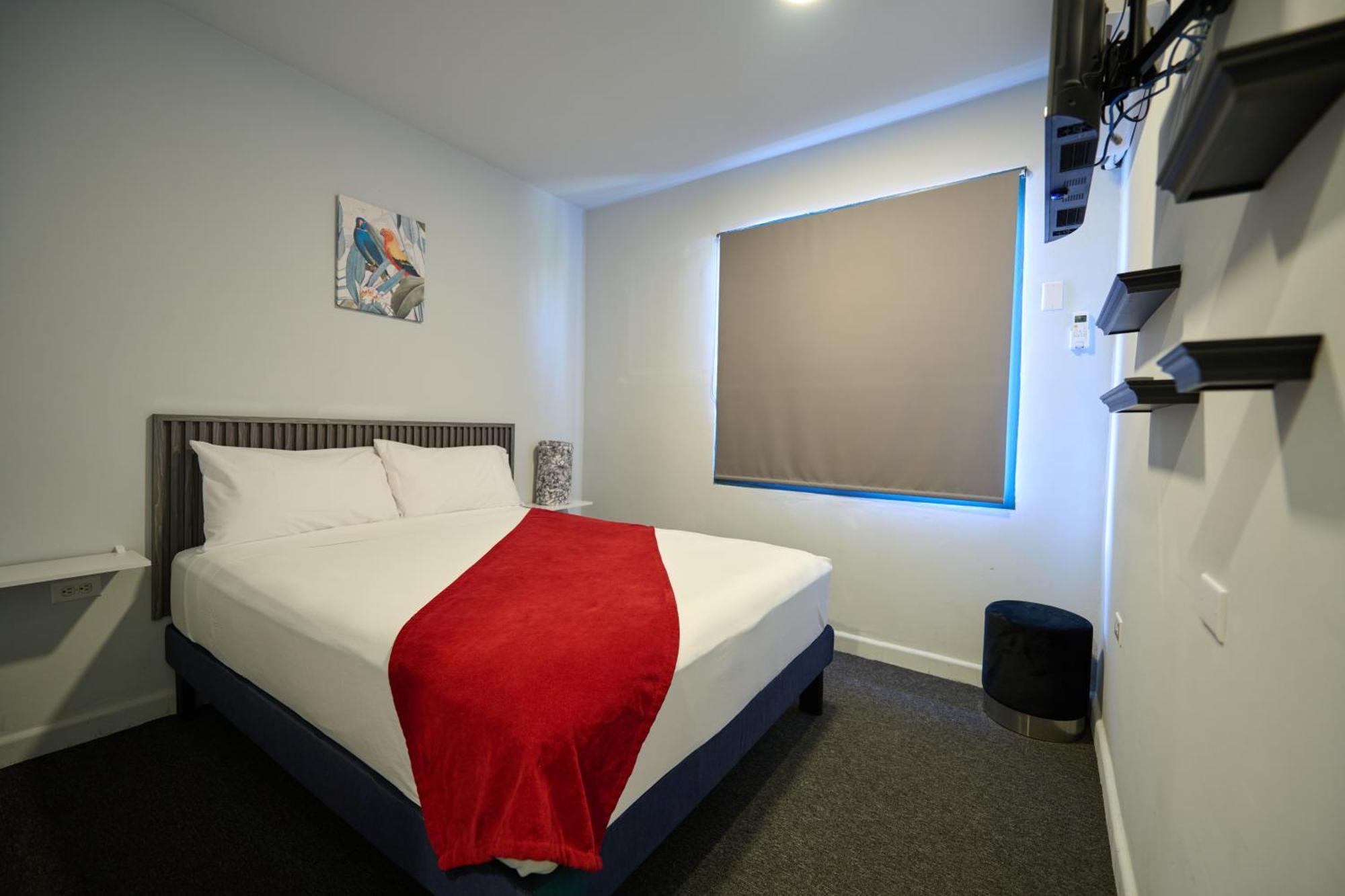 Central Boutique Hotel Oranjestad Bagian luar foto